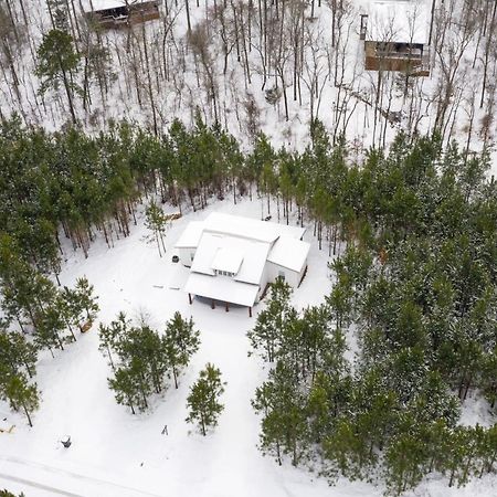 فيلا Bella Luna Cabin - Cozy Farmhouse Cabin, Private Deck, Swing Set, Fire Pit, Hot Tub بروكن بو المظهر الخارجي الصورة
